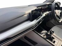 Used VW Golf VIII Life 130 HP (95 kW) 2020 Blue Hatchback