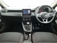 Used Renault Clio Evolution 90 HP (66 kW) 2022 Blue Hatchback