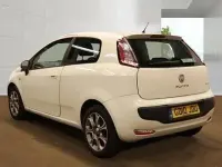 Używany Fiat Punto Evo 77 KM (56 kW) 2010 Biały Hatchback