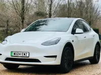 Usado Tesla Model Y RWD 219 kW (299 HP) 2024 Branco SUV