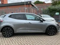 Used Renault Clio Esprit Alpine 90 HP (66 kW) 2025 Red Hatchback