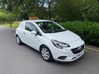 Used Vauxhall Corsa S 95 HP (69 kW) 2016 White Hatchback