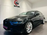 Gebraucht Jaguar XE S 180 PS (132 kW) 2019 Schwarz Limousine