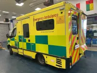 Used Mercedes Sprinter 190 HP (139 kW) 2015 Yellow Van
