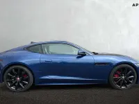Usado Jaguar F-Type Supercharged 567 CV (417 kW) 2023 Azul Coupe