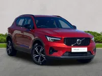Used Volvo XC40 Plus 163 HP (119 kW) 2023 Red SUV