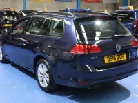 Begagnad VW Golf VII SE 125 HK (91 kW) 2016 Blå Kombi