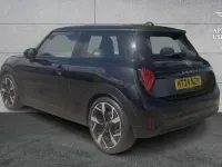Used Mini Cooper Hatch 154 HP (113 kW) 2024 Black Hatchback
