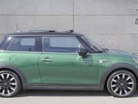 Begagnad Mini Cooper Exclusive 134 HK (98 kW) 2020 Grön Halvkombi