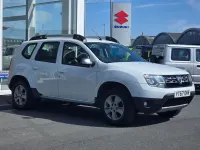 Used Dacia Duster Lauréate 2017 White SUV