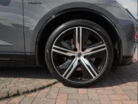 Used Porsche Macan Turbo 469 kW (639 HP) 2025 Grey SUV