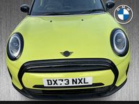 Used Mini Cooper Exclusive 134 HP (98 kW) 2023 Yellow Hatchback