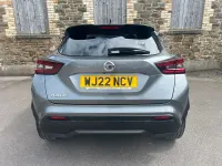 Usado Nissan Juke Tekna 2022 Gris SUV