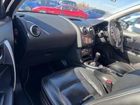 Used Nissan Qashqai Tekna 130 HP (95 kW) 2013 Black SUV