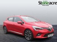 Used Renault Clio V SE 90 HP (66 kW) 2022 Red Hatchback