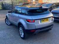 Used Land Rover Range Rover evoque SE 180 HP (132 kW) 2017 Silver Estate