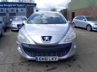 Gebraucht Peugeot 308 Envy 98 PS (72 kW) 2011 Silber Kleinwagen
