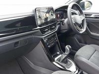 New VW T-Roc Design 2025 Ravenna blue metallic black SUV