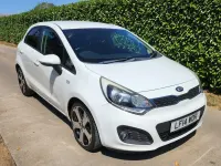 Used Kia Rio 109 HP (80 kW) 2014 White Hatchback