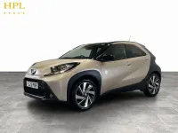 Used Toyota Aygo X 72 HP (52 kW) 2023 Beige SUV