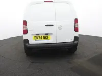 Used Vauxhall Combo 100 HP (73 kW) 2024 White MPV