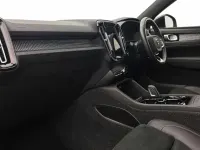 Used Volvo XC40 R-Design 194 HP (142 kW) 2021 Blue SUV
