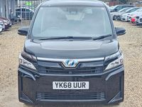 Usado Toyota Noah 2026 Negro Monovolumen