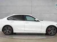 Begagnad BMW 320 M Sport 181 HK (133 kW) 2025 Vit