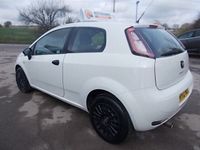 used Fiat Punto o 1.2 Pop 3dr [Start Stop] Hatchback