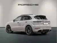 Used Porsche Cayenne Platinum Edition 334 HP (245 kW) 2022 Grey SUV