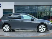 Usado VW Golf VIII Match 200 CV (147 kW) 2025 Gris Utilitario