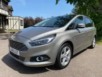 Begagnad Ford S-MAX Titanium 180 HK (132 kW) 2015 Silver Minibuss