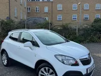 Used Vauxhall Mokka 115 HP (84 kW) 2016 White SUV