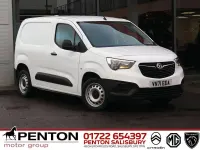 Used Vauxhall Combo 100 HP (73 kW) 2021 White MPV