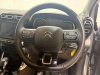 Usado Citroën C3 Aircross PureTech 130 HP (95 kW) 2024 Cinzento SUV