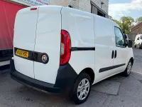 Used Fiat Doblò 95 HP (69 kW) 2018 White MPV
