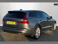 Usado Volvo V60 CC Plus 190 HP (139 kW) 2020 Cinzento Carrinha