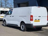 Used Peugeot Expert 143 HP (105 kW) 2025 White Van