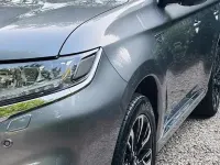 Used Mitsubishi Outlander P-HEV 203 HP (149 kW) 2017 Grey SUV