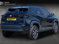 Used Toyota Yaris Cross Design 116 HP (85 kW) 2024 Black SUV