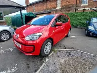 Usado VW up! move up! 60 HP (44 kW) 2014 Vermelho Citadino