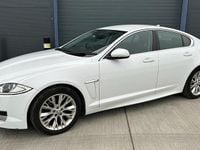 Used Jaguar XF 200 HP (147 kW) 2013 White Sedan