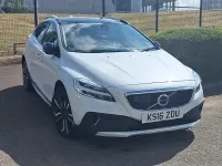 Used Volvo V40 Pro 150 HP (110 kW) 2016 White Hatchback