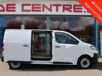 Used Vauxhall Vivaro 145 HP (106 kW) 2023 White MPV