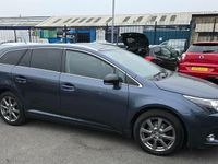 Used Toyota Avensis 126 HP (92 kW) 2013 Blue Estate