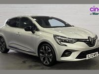 Used Renault Clio V Techno 143 HP (105 kW) 2022 Silver Hatchback