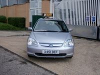 Begagnad Honda Civic 2001 Halvkombi