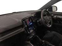 Usado Volvo EX40 Plus 185 kW (252 HP) 2025 Cinzento SUV