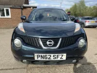 Begagnad Nissan Juke Tekna 2012 Blå SUV