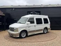 Used Chevrolet Starcraft 2001 White Van
